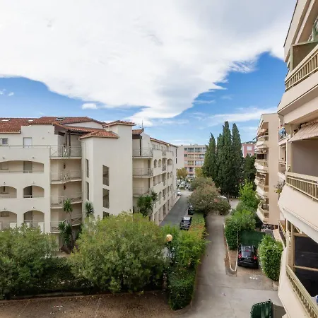 Les Platanes-4 By Interhome